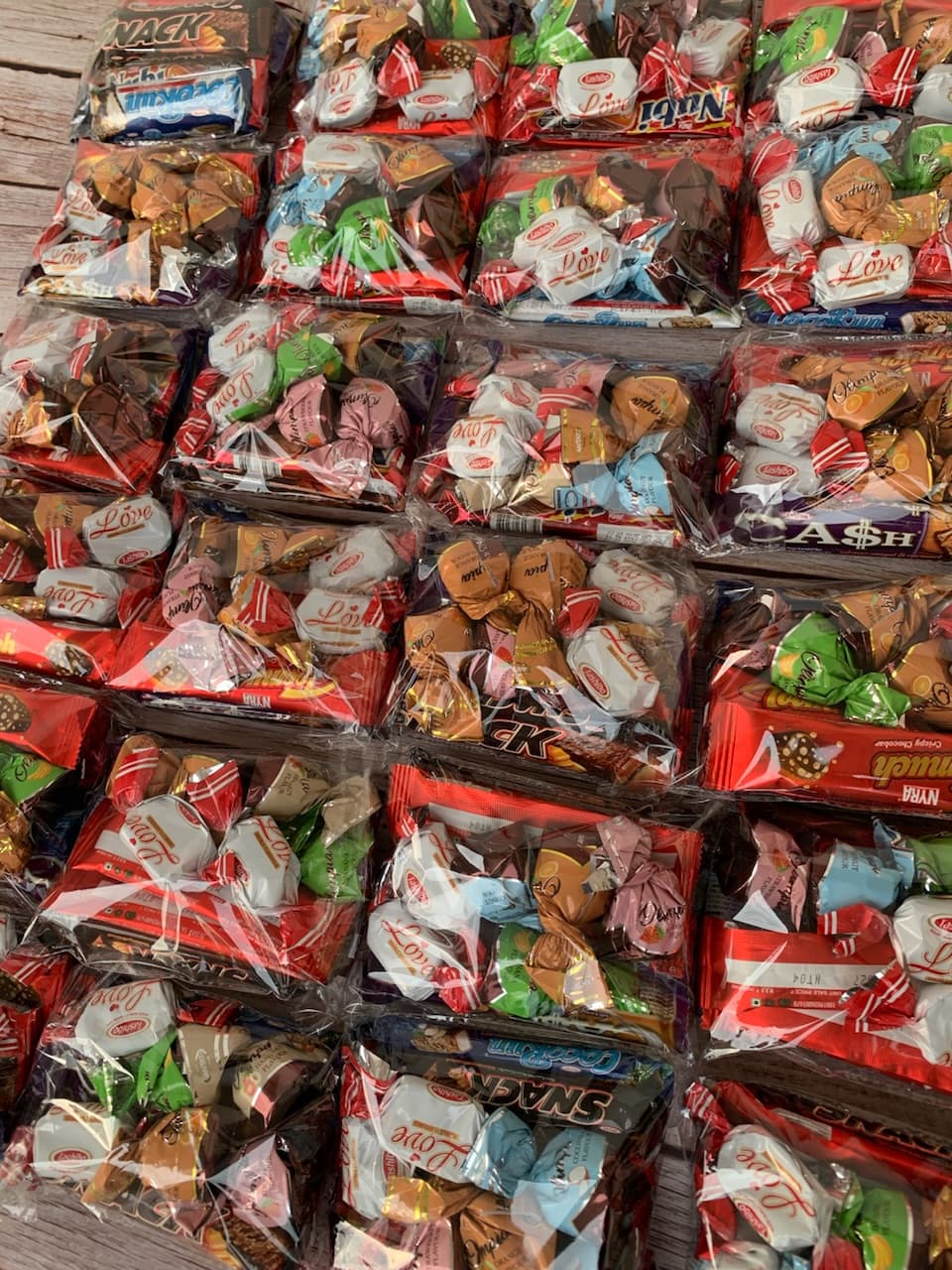 Assorted chocolate pack